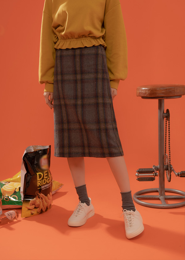 复古配色格纹毛呢感直筒裙